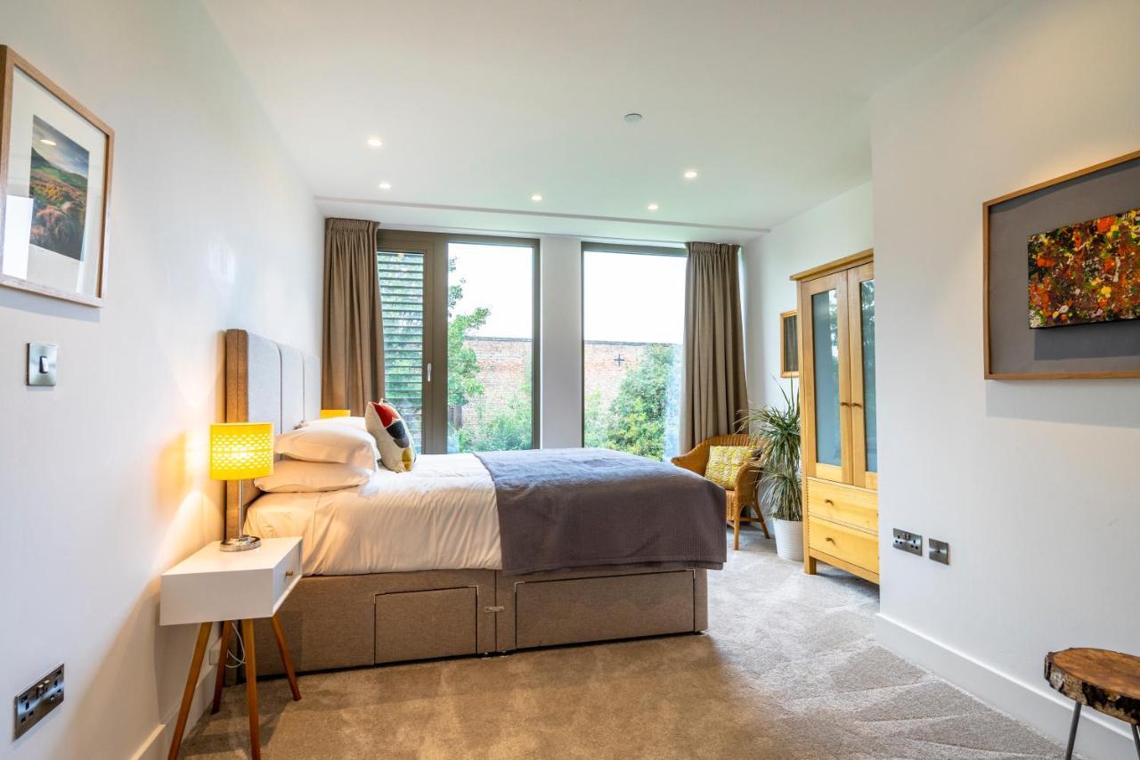 304 @ Ryedale House * York